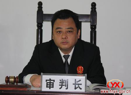 攸县法院建立重大行政案件“院长亲审”制度