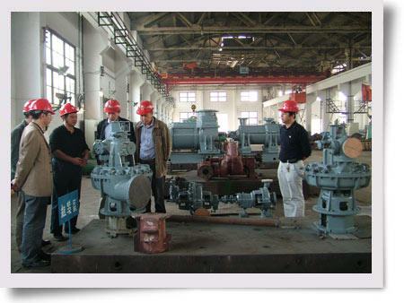 中石化节能技服中心总经理王北星一行到湘东化机考察