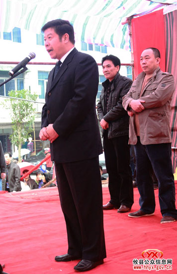 投资600万建设10个月的网岭大市场今日隆重开业