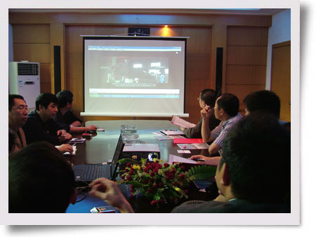 中石化节能技服中心总经理王北星一行到湘东化机考察