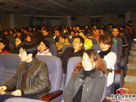 省消防协会专家应邀到长鸿学校传授消防知识