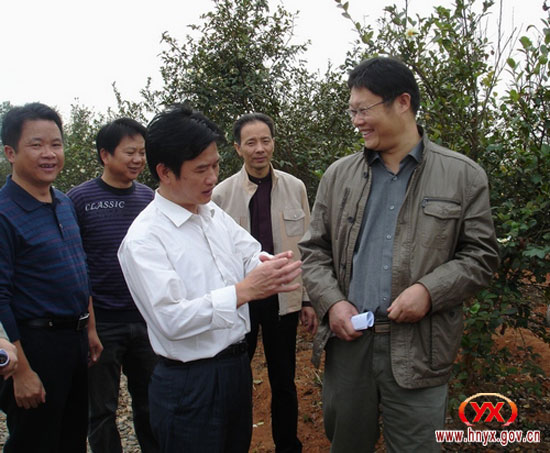国家退耕还林办李清松一行来攸县视察工作