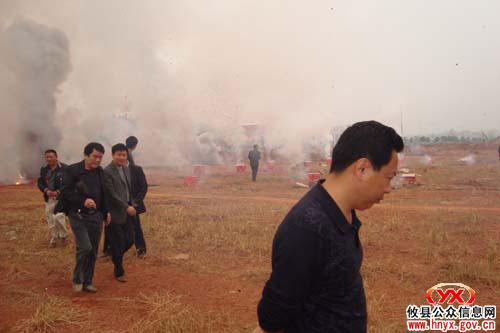 湘东农机机电大市场正式开工（组图）