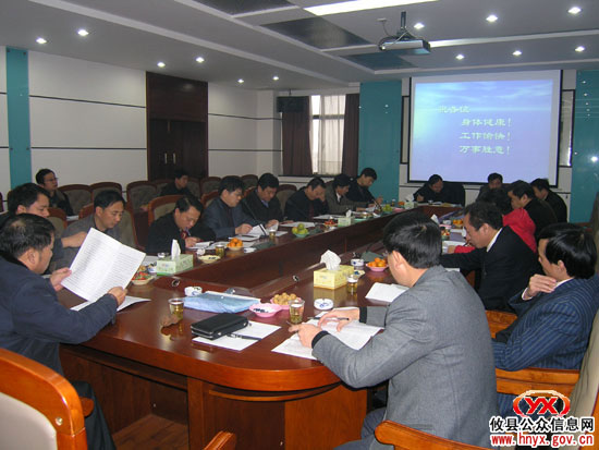 县人大常委会主任朱建设等到县财政局视察工作