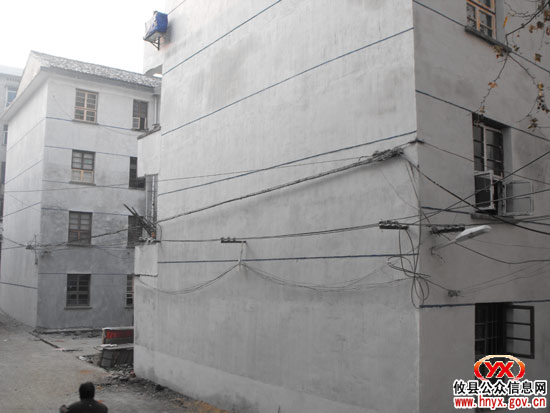 十大民生实事：我县公房维修改造工程年底可完成