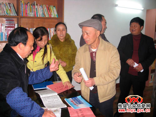 市关工委主任刘迪恺到网岭镇罗家坪视察