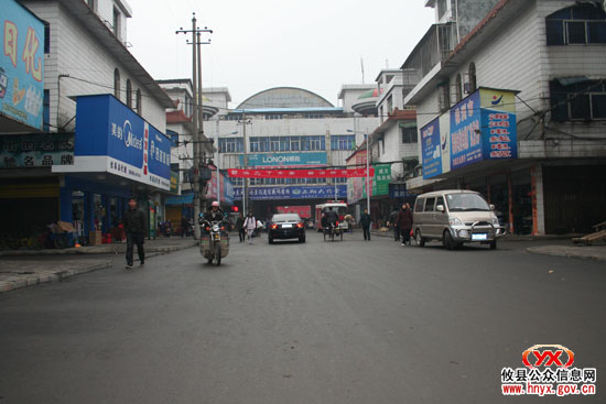 三创四化：湘东大市场开始“旧貌换新颜”