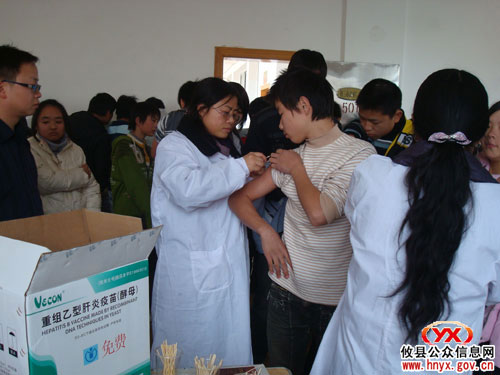 我县需补种儿童1针次乙肝疫苗的补种工作全部完成