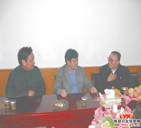 一中校庆：周玉书中将回乡探亲