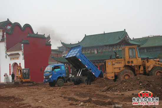 十大重点工程：县城滨江风光带建设已完成路面沥青铺设