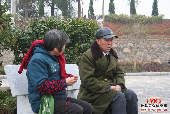 灵龟峰广场成为居民休闲游玩好去处