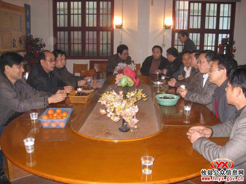 省移民局巡视员周继香一行到网岭镇慰问三峡移民