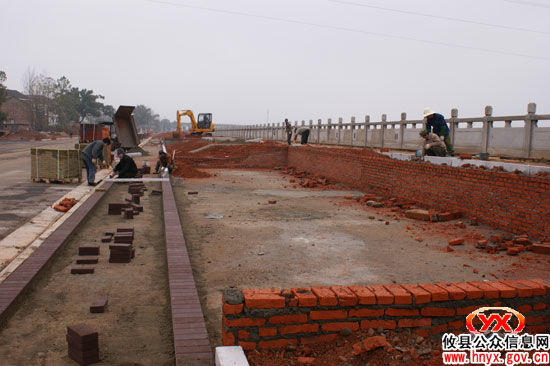 梅城滨江风光带 休闲游玩好去处