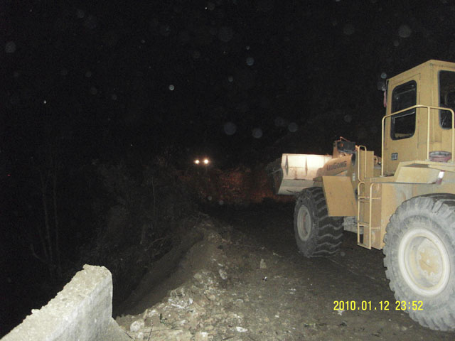 G106线耕熟岭K2014 650m垮方险情及时排除