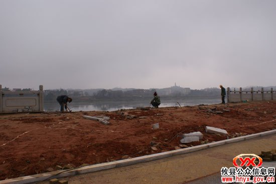 梅城滨江风光带 休闲游玩好去处