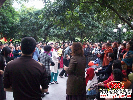 八面来风：深圳特区年味很特别（续三）