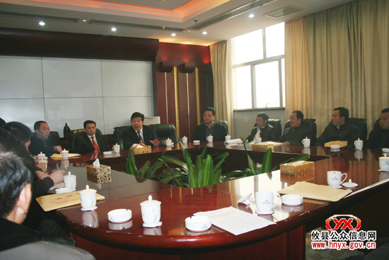 攸县“三级干部”们认真讨论邝邹飞书记的大会报告