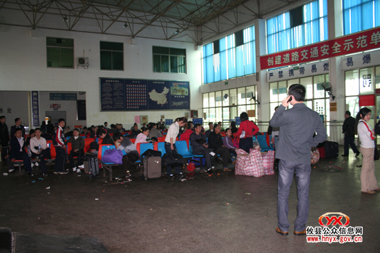 攸县公路客运量近日平稳回落