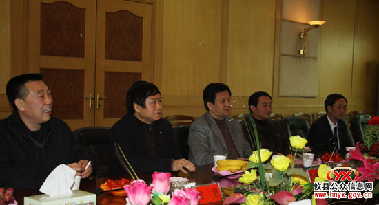 安仁县委常委、常务副县长谭小华一行来攸调研