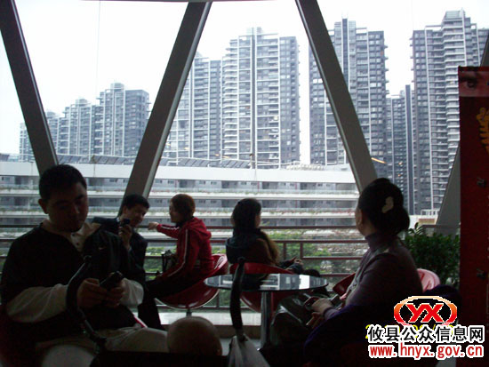 八面来风：深圳特区年味很特别（续二）