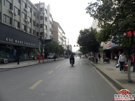 攸县城区“乱扔垃圾专项治理行动”初见成效