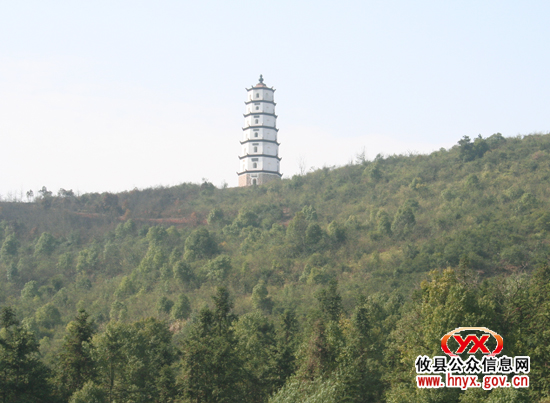 三大战役：鸭塘铺乡着力开发马鞍山风景区
