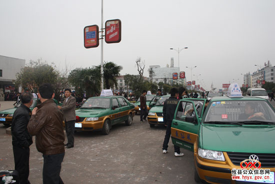 元宵节后，攸县汽车站再次迎来返程客流高峰