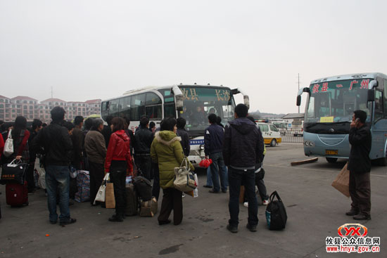 元宵节后，攸县汽车站再次迎来返程客流高峰