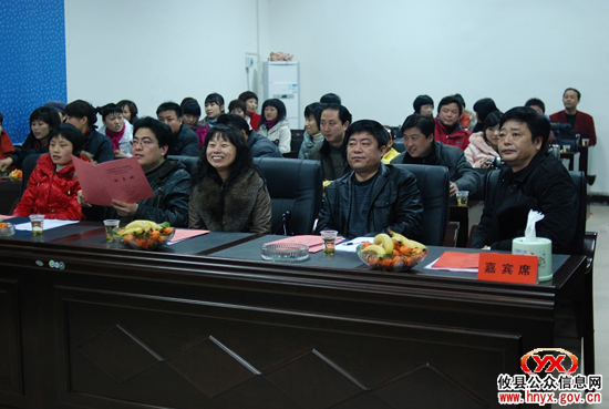 攸县文体局举行“攸县精神”暨庆“三八”知识抢答赛