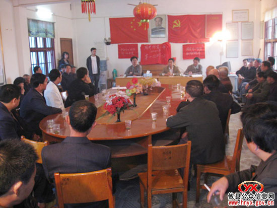 “攸县精神”大宣传：县宣讲团在网岭进村举行报告会