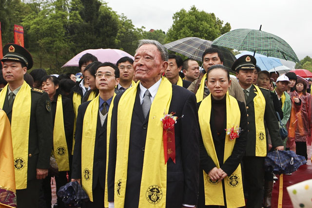 清明社会各界祭祀炎帝陵大典在炎陵隆重举行