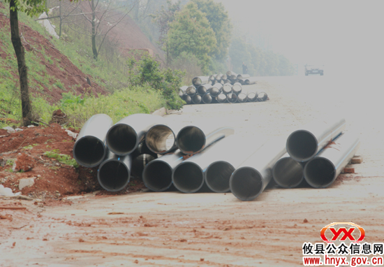 园区攻坚战：攸州工业园给水管道建设强力推进