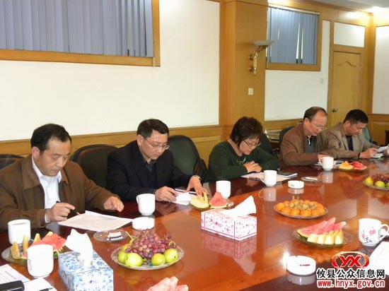 石门县副县长覃志云率团来攸县考察民办教育