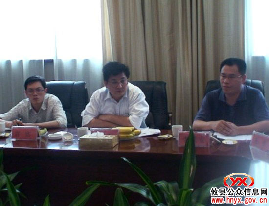 市政务公开办副主任彭建军一行来攸县调研工作