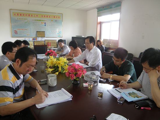 蔡溪副市长深入农村一线调研转变发展方式