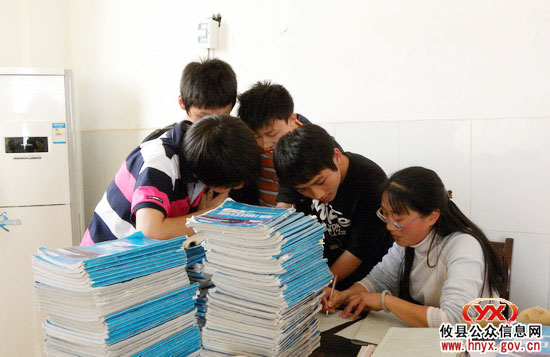 攸县教育系统庆“五一”活动异彩纷呈