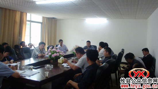 “洁净大行动”：攸县槚山乡进行专项工作调度