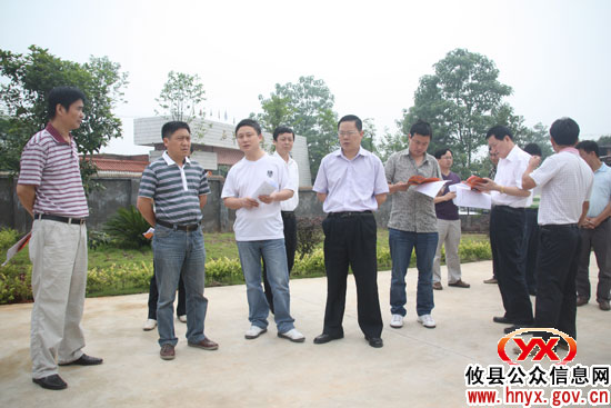 市政府副秘书长张格林率农业督查组来攸县督查调研