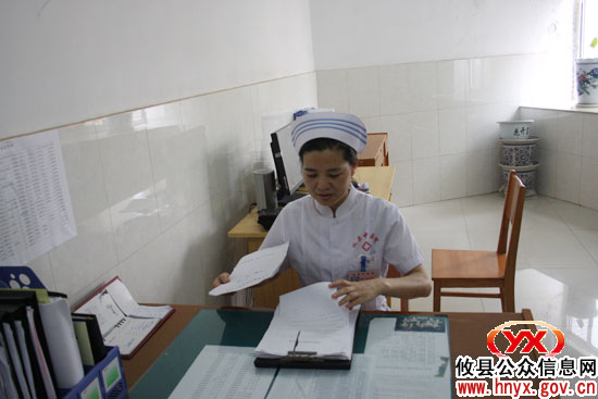 【党员风采】杏林中的一片绿叶——记攸县中医院总护士长谢智敏