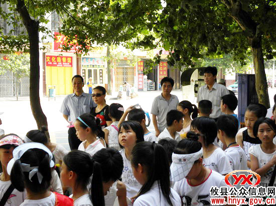 “洁净大行动”：攸县城区6所小学组织学生共同参与