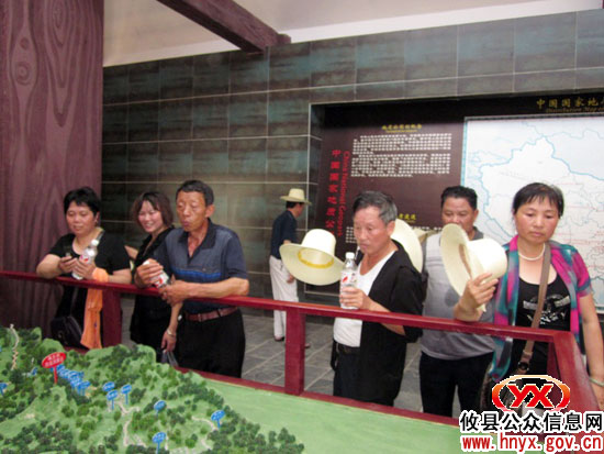 庆“七•一”：酒埠江镇酒江村开展“攸县人游攸县”活动