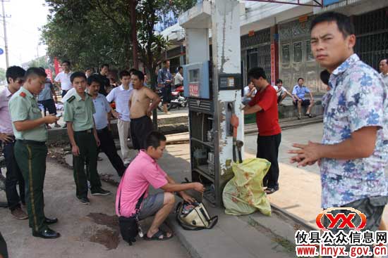攸县多部门联合开展打击取缔非法加油站行动