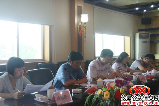 市人大常委会执法检查组来攸县检查《食品安全法》贯彻实施情况