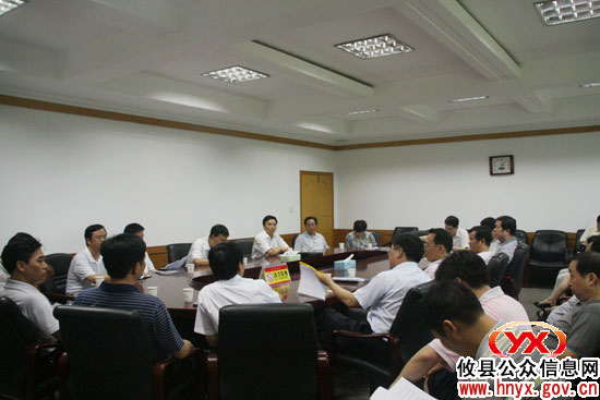 攸县县委十届九次暨县政府六次全会进行分组讨论