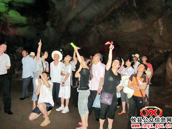 庆“七•一”：酒埠江镇酒江村开展“攸县人游攸县”活动