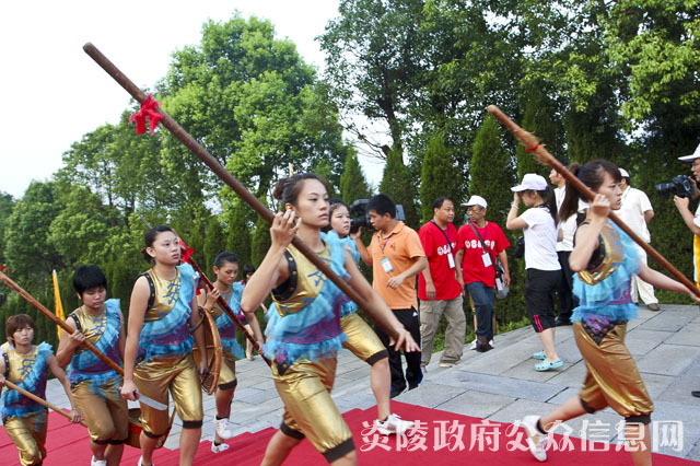 庚寅年海峡两岸首届炎帝神农祭祀大典在炎陵隆重举行