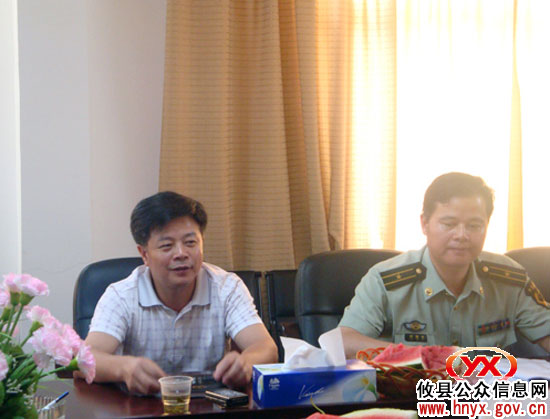 陈运发一行到槚山乡督查安全生产工作