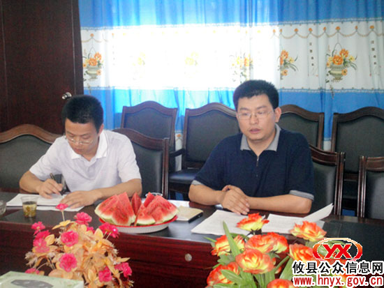 汤小红一行到攸县丫江桥镇督查指导工作