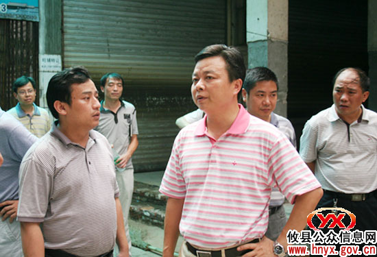 胡湘之一行督查攸县县城有关提质改造工程建设情况