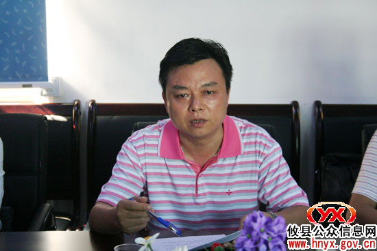 攸县专题研究城市建筑垃圾处理和路灯管理工作